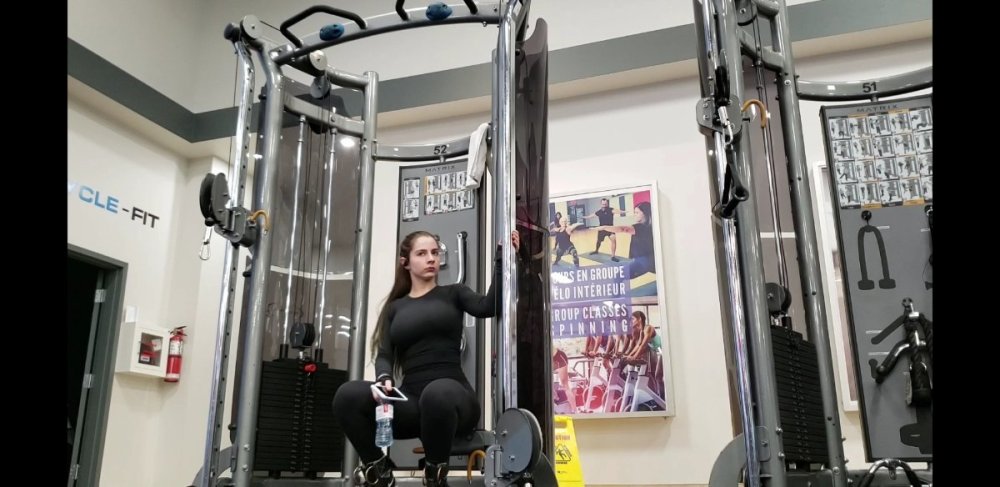 Screenshot_20230427-102902_VideoPlayer.jpg.466c034cd4857502820e0fef44ec4ace (2).jpg