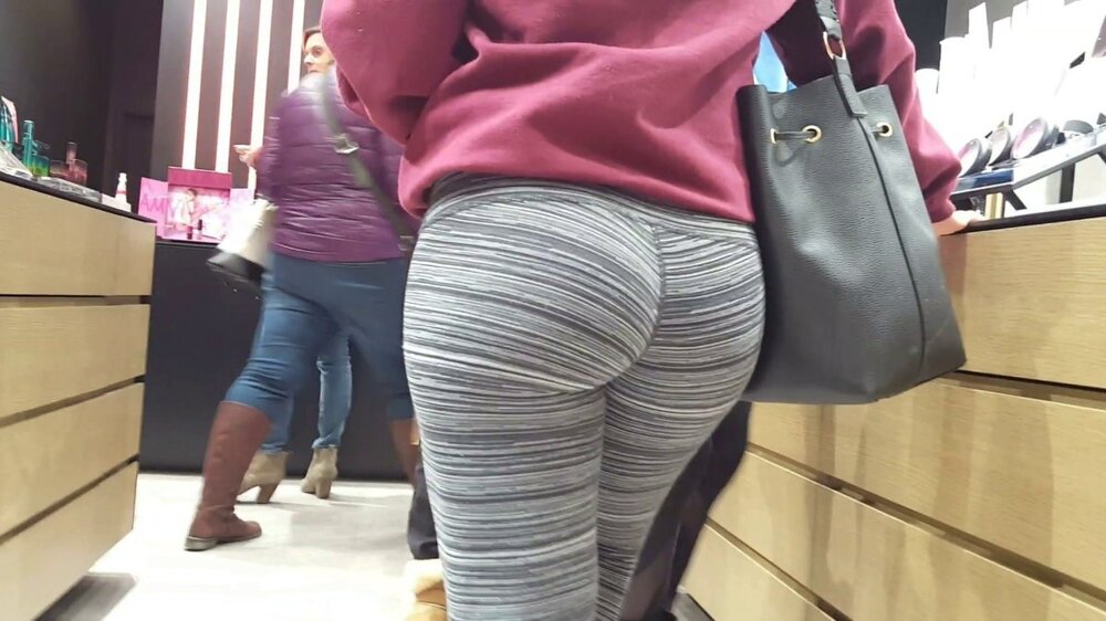 vlcsnap-2021-12-03-19h24m42s966.jpg.d76312a8bd50467ce49b0eb9f143c723.jpg
