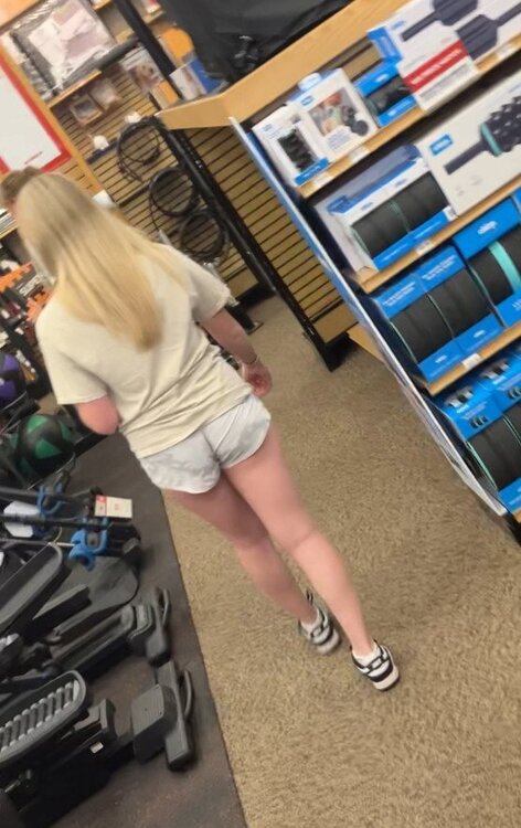 IMG_0692.jpeg.a6297898f26b7bde673443e9a03a37c2 (1).jpeg