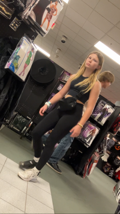 IMG_1400.png.60430a3b05f4bb0412d72c5c82fb18a5.png