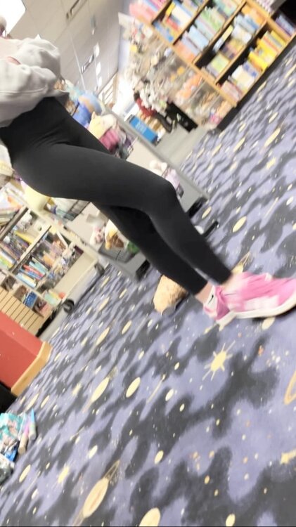 IMG_2185.jpeg.8f54c1b252ac1379c1306ef5b47f57bb.jpeg