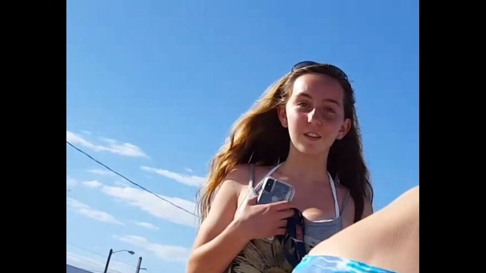 Busted at beach.mp4_snapshot_00.27_[2026.08.15_13.39.14].jpg