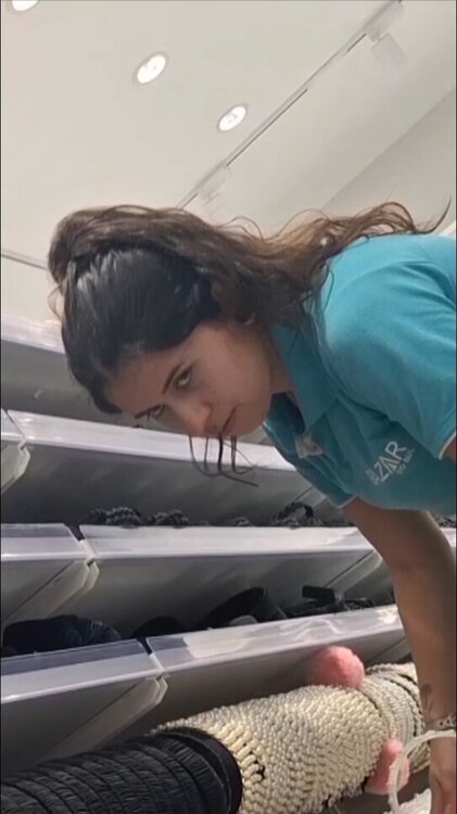 candid 24 Best worker 2 catch.mp4.mp4_snapshot_02.15_[2026.09.14_17.25.53].jpg