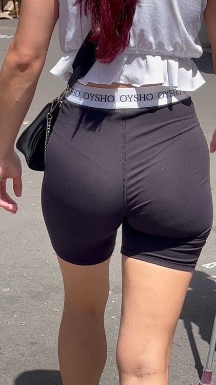 Oysho Short Shorts Vtl.mov_snapshot_00.14_[2026.10.30_15.44.19].jpg